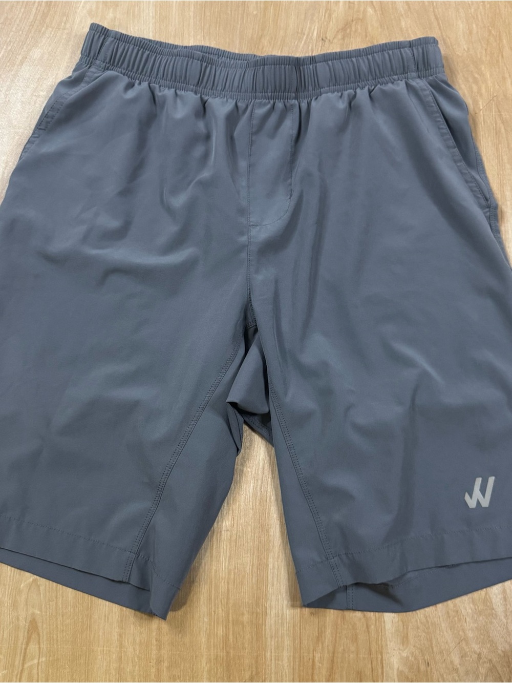 Willy Mens Gray Athletic Shorts Elastic Waist 10” Inseam Poly/Spandex Size M